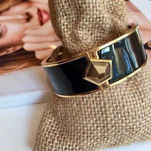 Vince Camuto Hinged Bangle